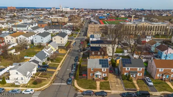 627A Britton St, Elizabeth City, NJ 07202