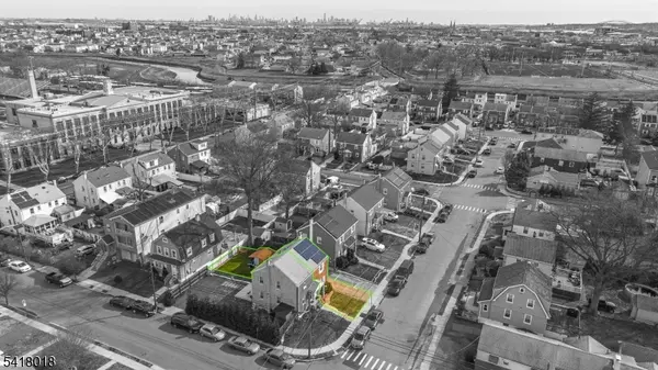 627A Britton St, Elizabeth City, NJ 07202