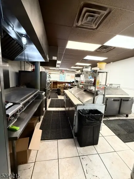 295 Bloomfield Ave, Caldwell Boro Twp., NJ 07006