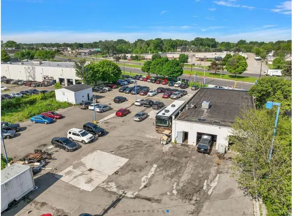 34470 S Gratiot AVE, Clinton Twp, MI 48035