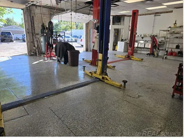 34470 S Gratiot AVE, Clintonchartertownship_macomb, MI 48035