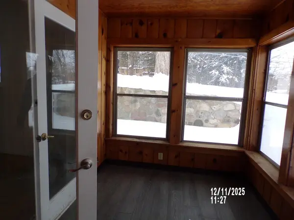 305 W Pine ST, Big Rapids, MI 49307