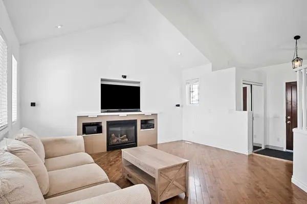 17 Skara Brae Close, Carstairs, AB T0M0N0