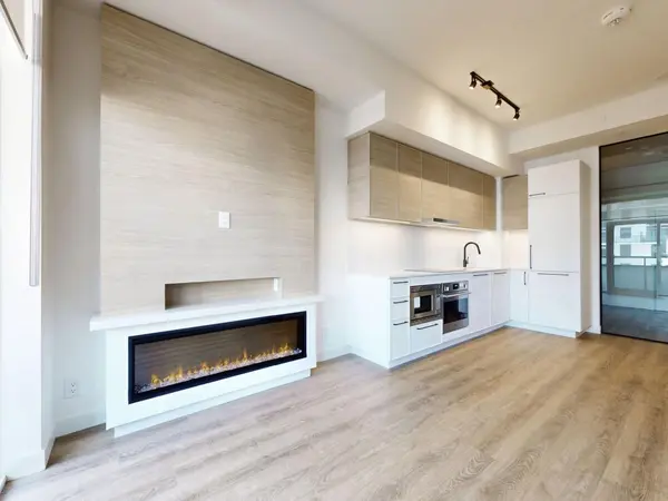 1050 Eastern AVE #826, Toronto E01, ON M4L 0B7