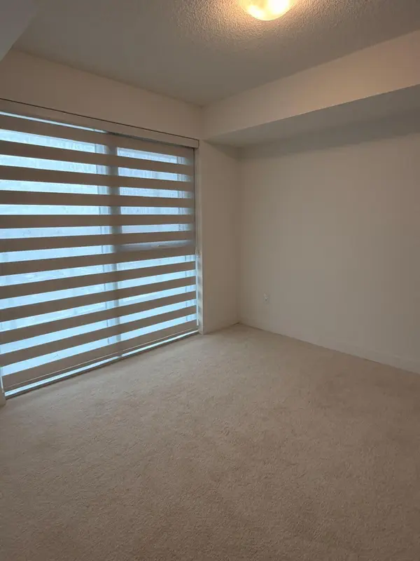 1010 Sandy Beach RD #907, Pickering, ON L1W 0C7