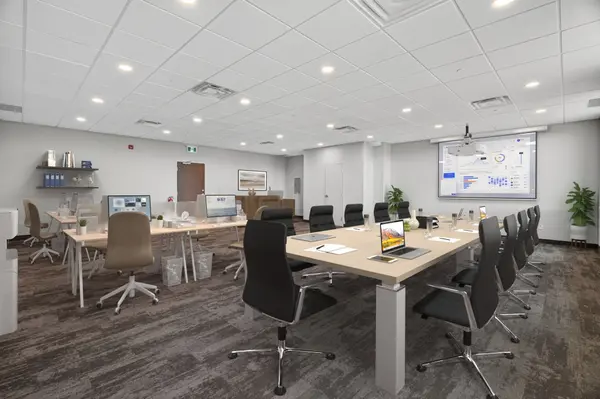 35 Sunday DR #206, Aurora, ON L4G 4B7