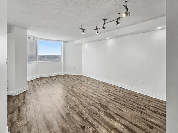 236 Albion RD #1510, Toronto W10, ON M9W 6A6