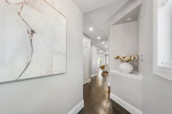 2388 Stone Glen CRES, Oakville, ON L6M 0C7