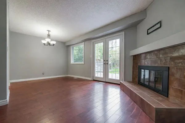 77 Ecclestone DR #MAIN, Brampton, ON L6X 3M8