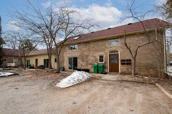 11 Argyle ST, Peterborough, ON K9H 7M2