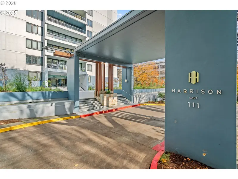 111 SW HARRISON ST #17B, Portland, OR 97201