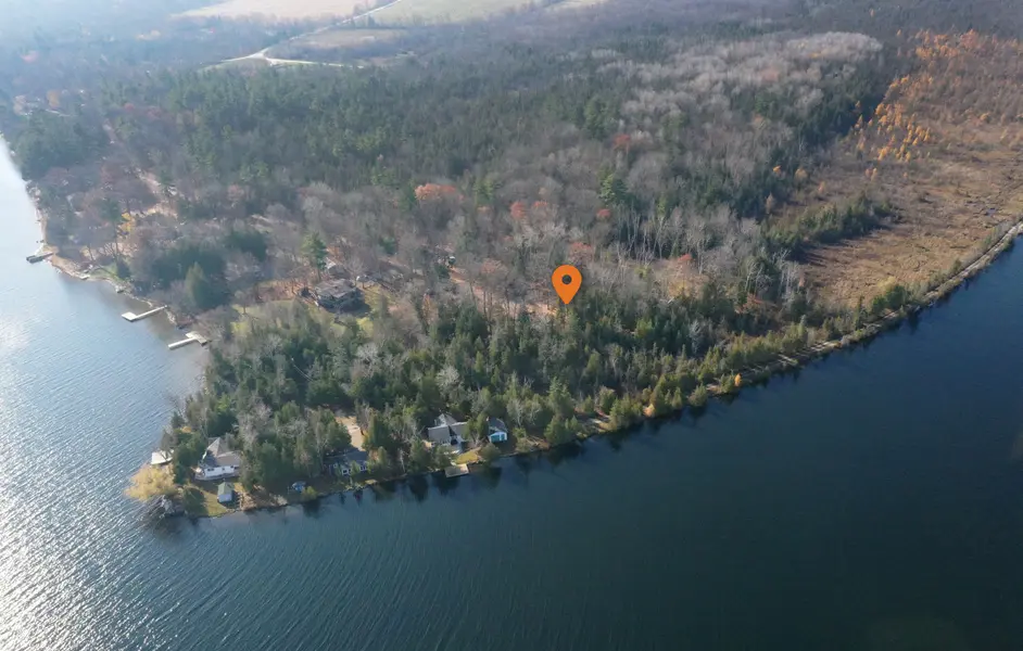 77 McNevan DR, Kawartha Lakes, ON K0M 1N0