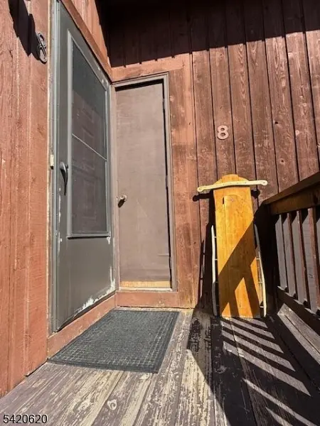 2 Stowe Ct #8, Vernon Twp., NJ 07462