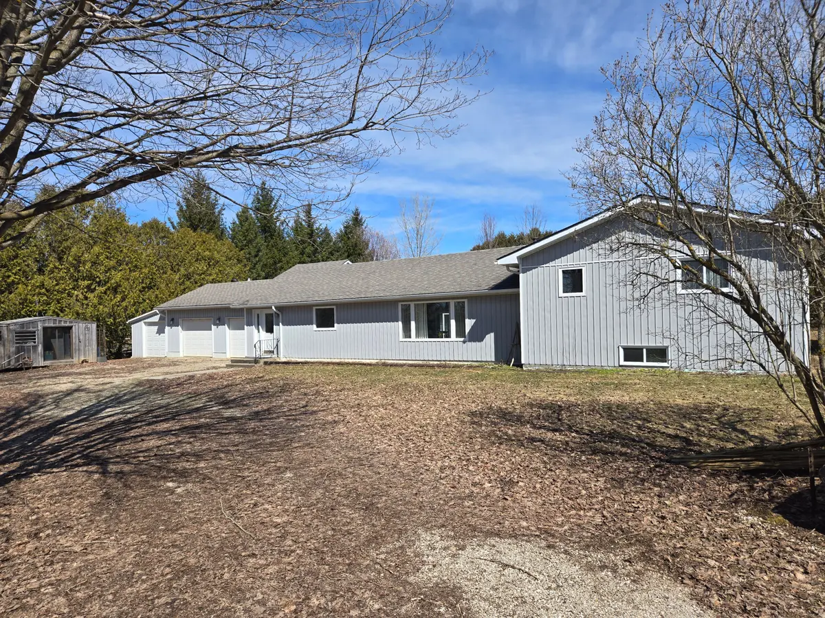 775737 10 HWY, Chatsworth, ON N0C 1H0