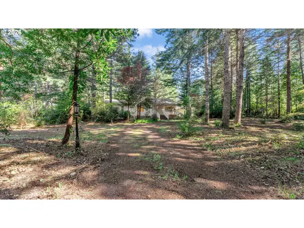 52011 STURTEVANT LN, Bandon, OR 97411