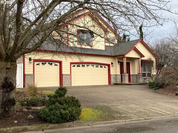 4374 LOG DR, Salem, OR 97305