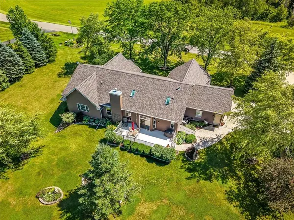 28-80 Highland Court, Lake Carroll, IL 61046