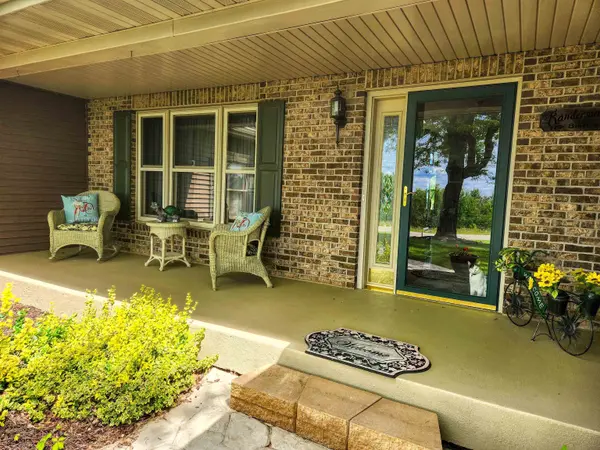 28-80 Highland Court, Lake Carroll, IL 61046