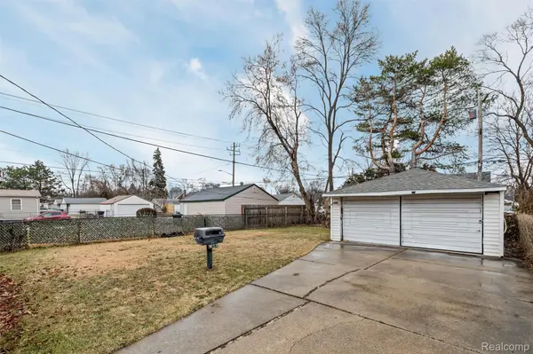 20254 Mackay ST, Detroit, MI 48234