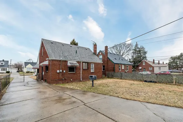 20254 Mackay ST, Detroit, MI 48234