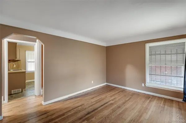 20254 Mackay ST, Detroit, MI 48234