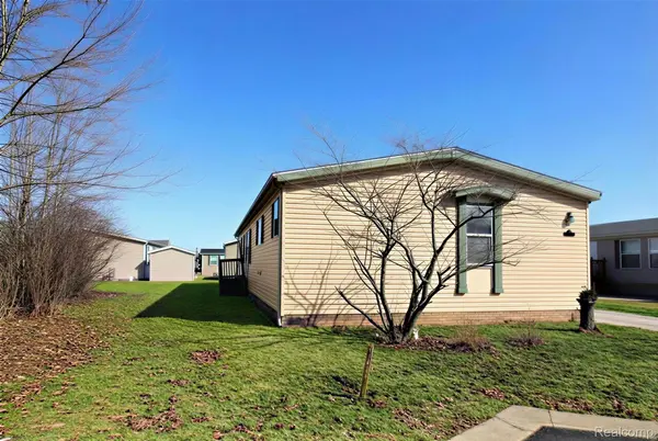 3423 Green Apple CT, Ash Township, MI 48117