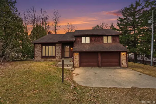 5436 N Lakeshore RD, Forestville Village, MI 48427