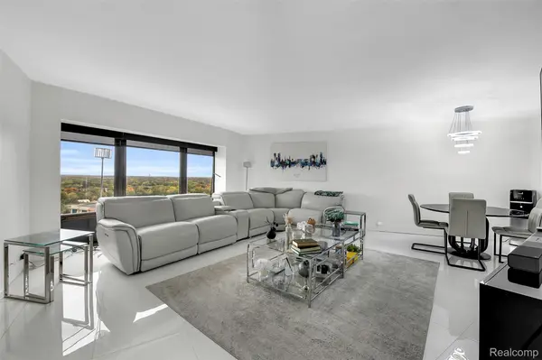 5000 Town Center Dr #2405, Southfield, MI 48075