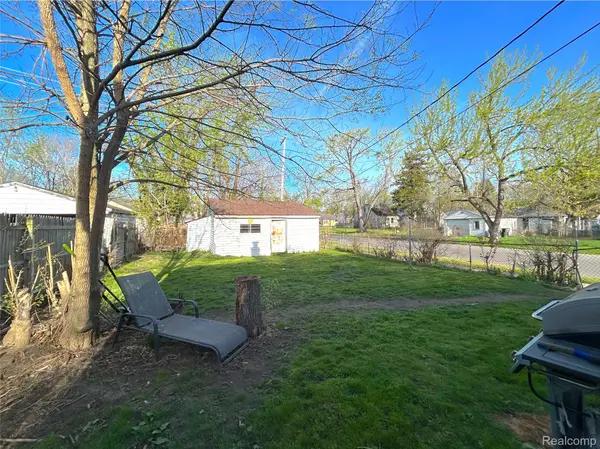 20115 Pelkey ST, Detroit, MI 48205