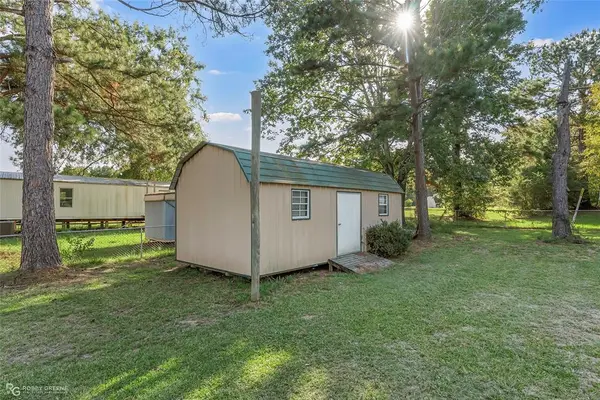 121 Kim Circle, Stonewall, LA 71078