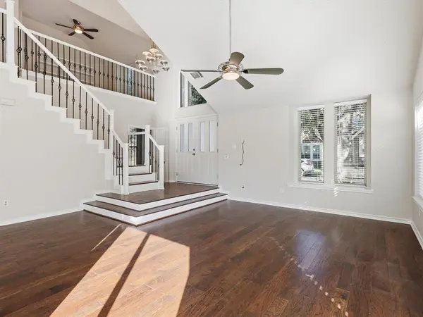 404 Sheridan Trail, Irving, TX 75063