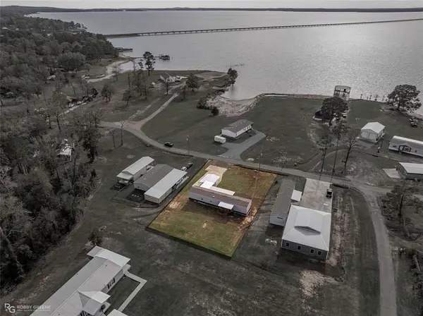 1048 Merritt Mountain Road, Many, LA 71449