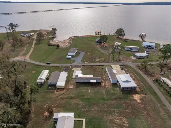 1048 Merritt Mountain Road, Many, LA 71449