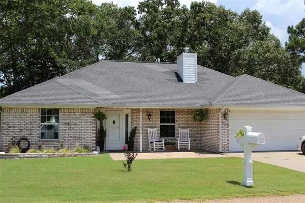 206 Vista Drive, Eustace, TX 75124