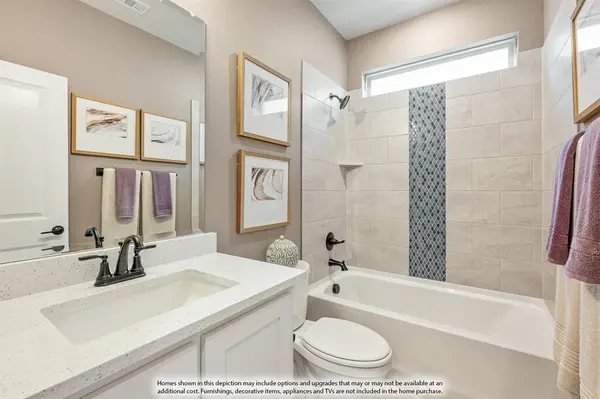 249 Fireberry Drive, Glenn Heights, TX 75154