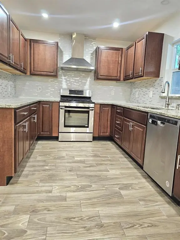 805 Greenbriar Drive, Garland, TX 75043