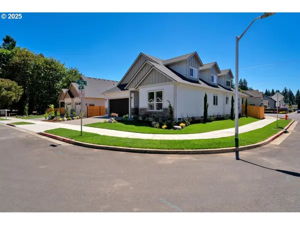 2123 NE SPITZ RD, Canby, OR 97013