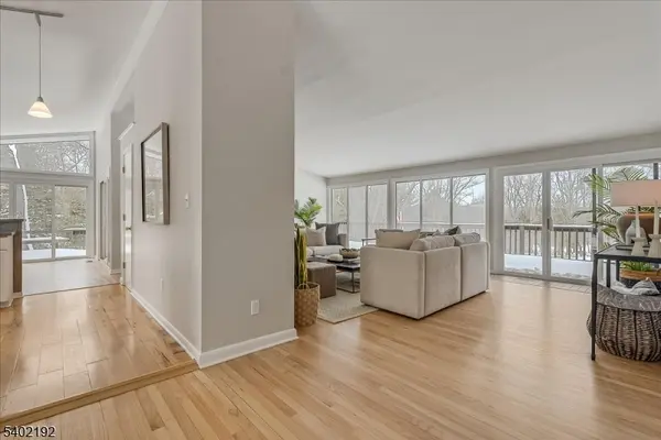 49 Farmersville Rd, Tewksbury Twp., NJ 07830