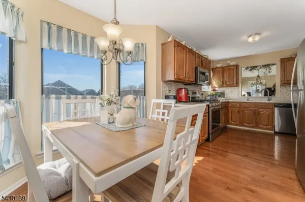 224 Lobelia Ct, Readington Twp., NJ 08889