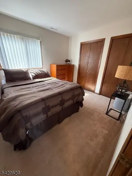 2 Stowe Ct #8, Vernon Twp., NJ 07462