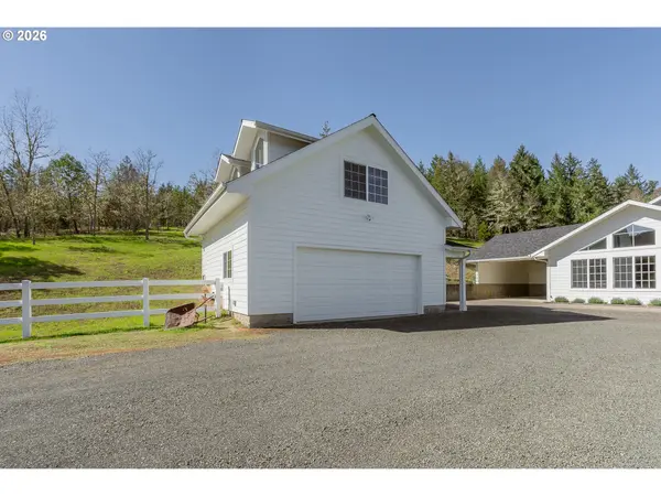 3849 COLE RD, Oakland, OR 97462