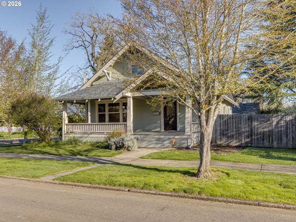 307 NE 10TH ST, Mc Minnville, OR 97128