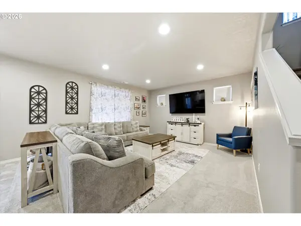 2 GREGORY ST, Milton Freewater, OR 97862