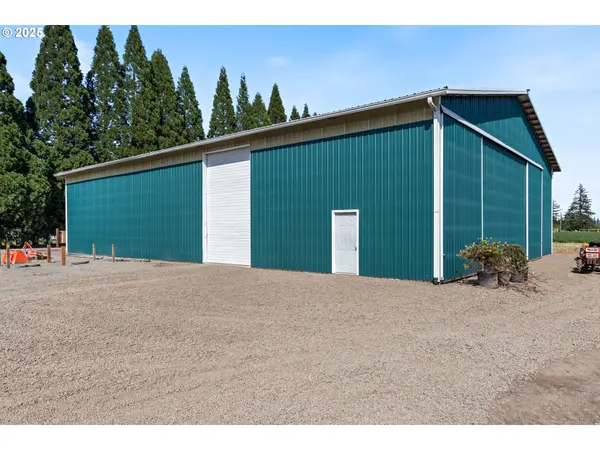 21805 Boones Ferry RD NE, Aurora, OR 97002