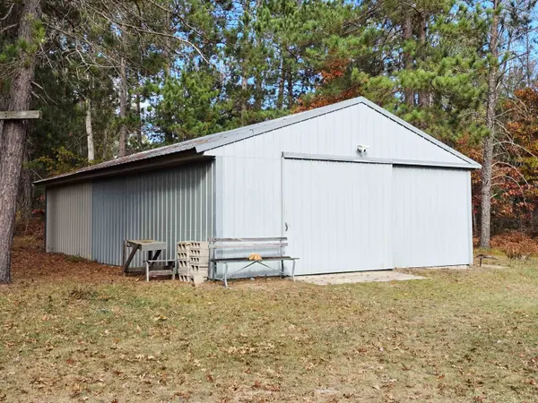 2498 W Five Mile RD, Beaver Creek Twp, MI 49738