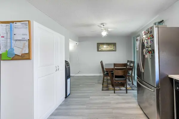 427 Rundlelawn WAY NE, Calgary, AB T1Y 3J4