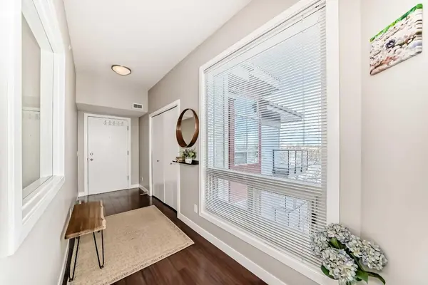 4303 1 ST NE #529, Calgary, AB T2E7M3