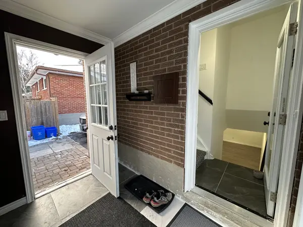 965 Ronlea AVE #Basement, Oshawa, ON L1H 2X5