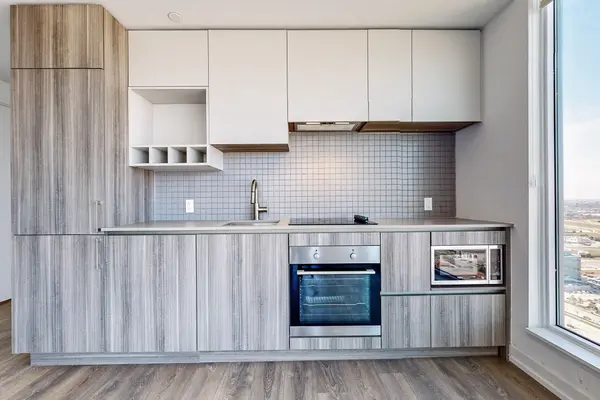 5 Buttermill AVE #3610, Vaughan, ON L4K 0J5