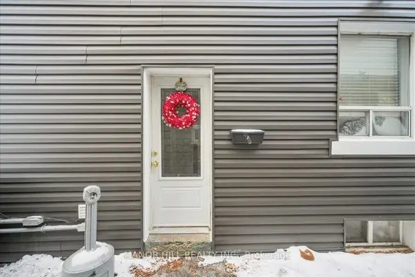 929 Lakeshore RD E, Mississauga, ON L5E 1E3